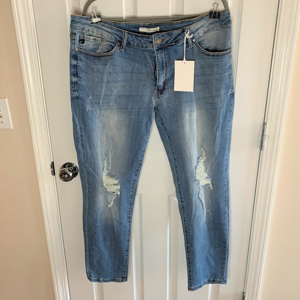 KanCan 3XL medium blue  Mid rise Skinny destroyed Denim Jeans NWT